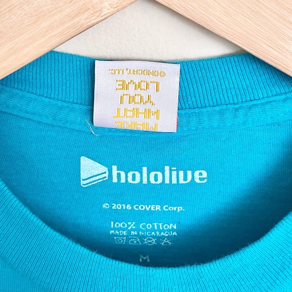 Omocat x hololive Gawr Gura Apex Predator Blue Anime T Shirt Adult size Medium - Picture 9 of 9